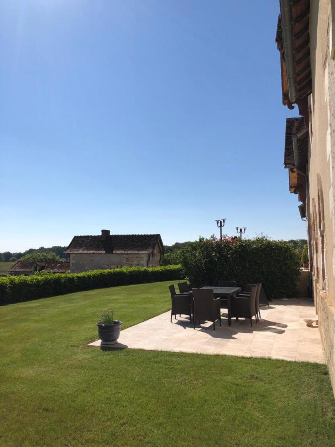 Domaine De La Maison Neuve Saint-Jean-Saint-Germain Eksteriør billede