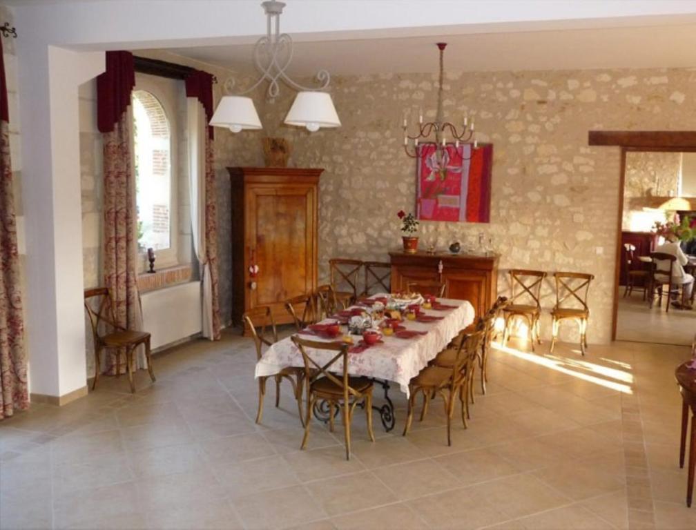 Domaine De La Maison Neuve Saint-Jean-Saint-Germain Eksteriør billede